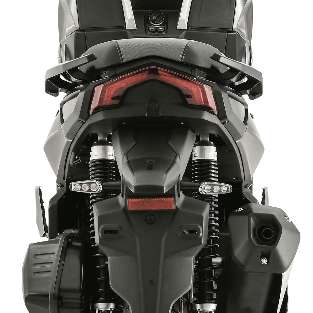 RKS REALE 125 – KIRMIZI